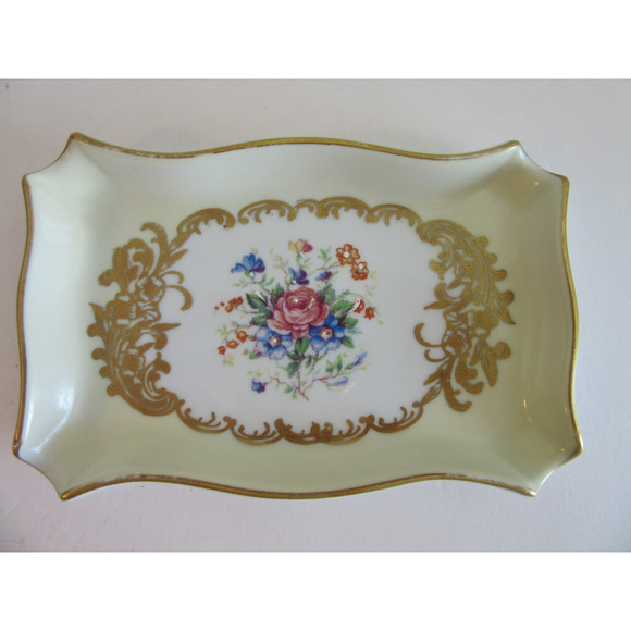 Set of Two Vintage Ceramic Made in France Floral Pattern Ashtrays Small - Picture 4 of 4